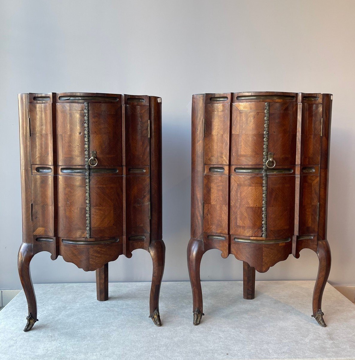 Paire de cabinets d'angle napolitains Louis XV-photo-5
