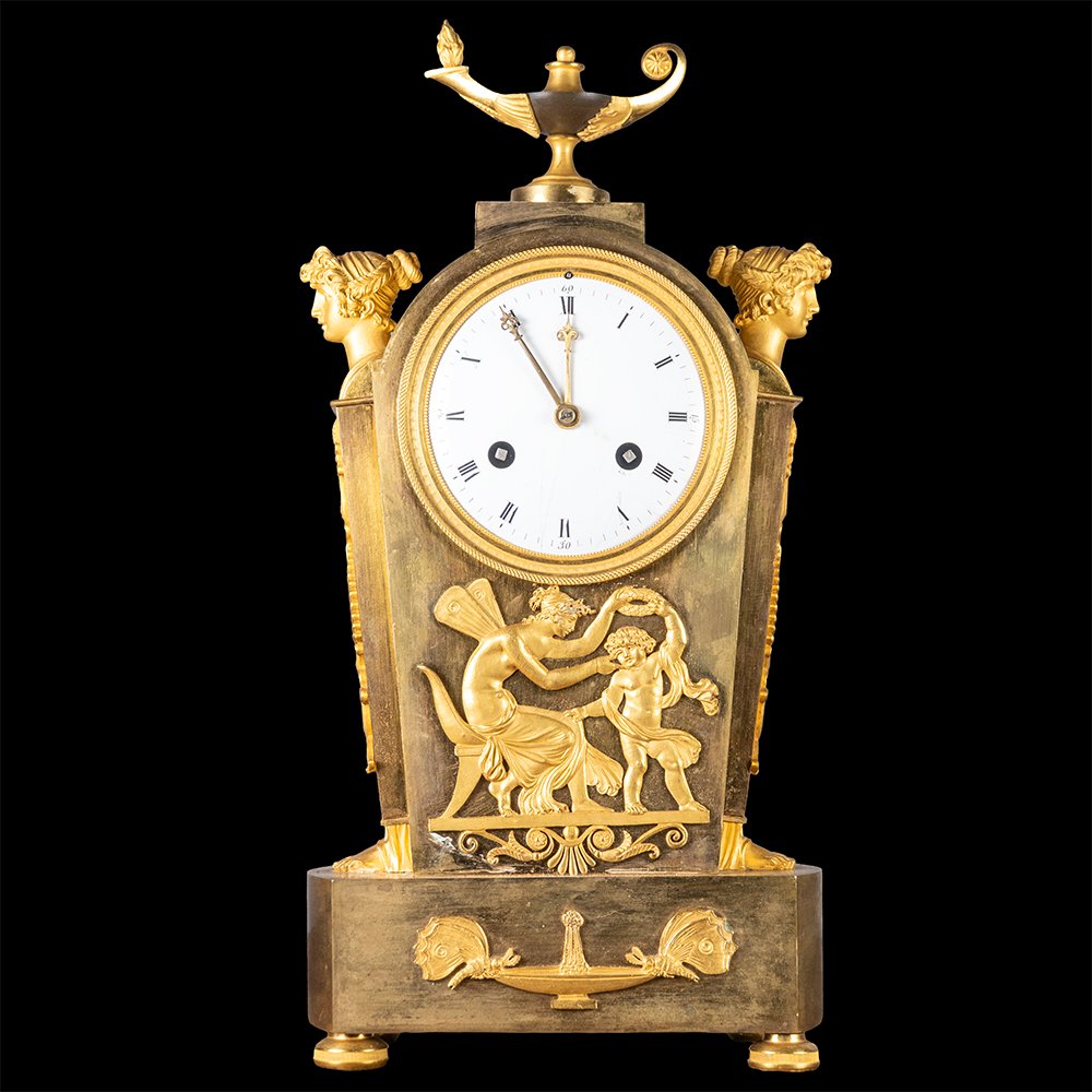 Chiseled And Gilded Bronze Clock-photo-4