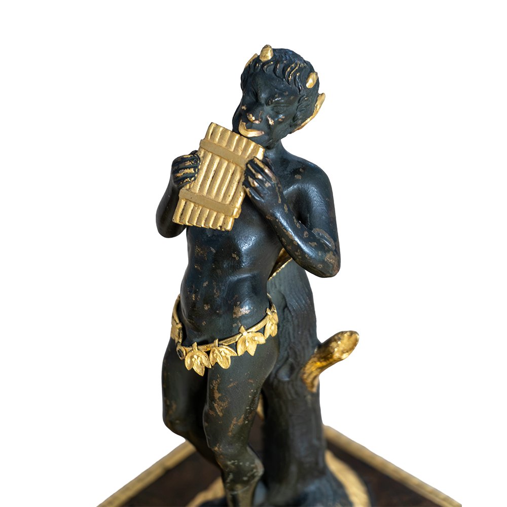 Paire de statuettes représentant Papageno et Monostatos de La Flûte enchantée de W. A. ​​Mozart-photo-2