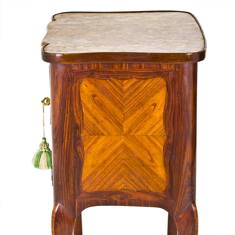 Pair Of Luigi XV-style Genoa Center Nightstands-photo-3