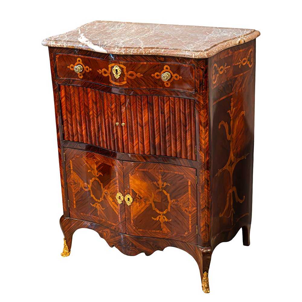 Louis XV Dresser/sideboard