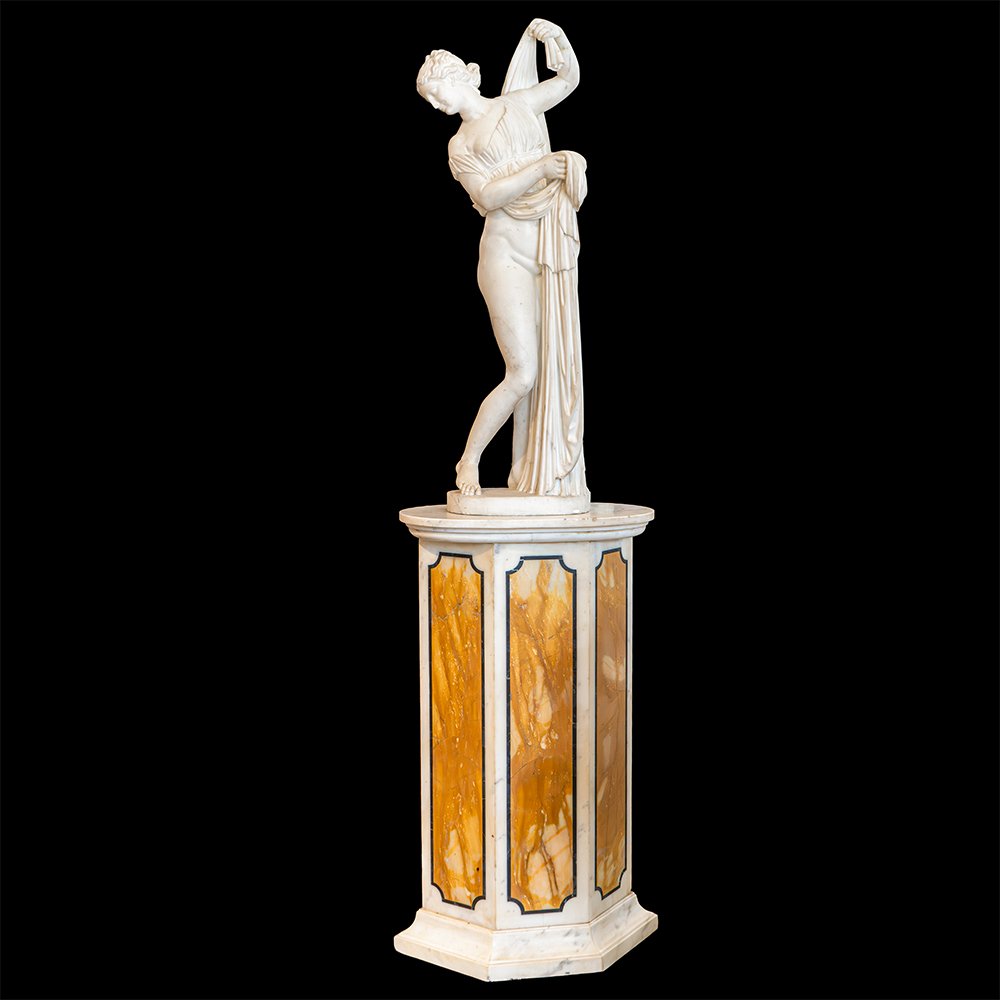 Sculpture représentant « Vénus au bain »