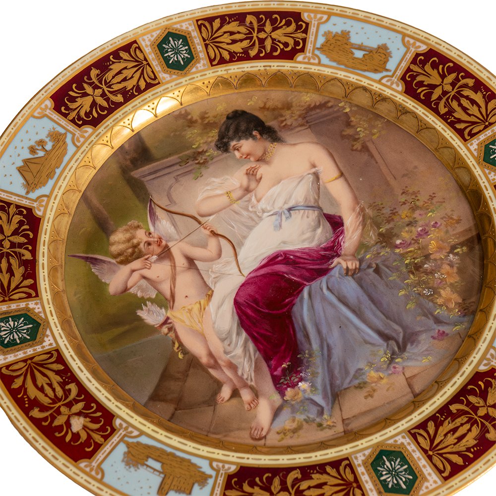Assiette en porcelaine peinte-photo-2