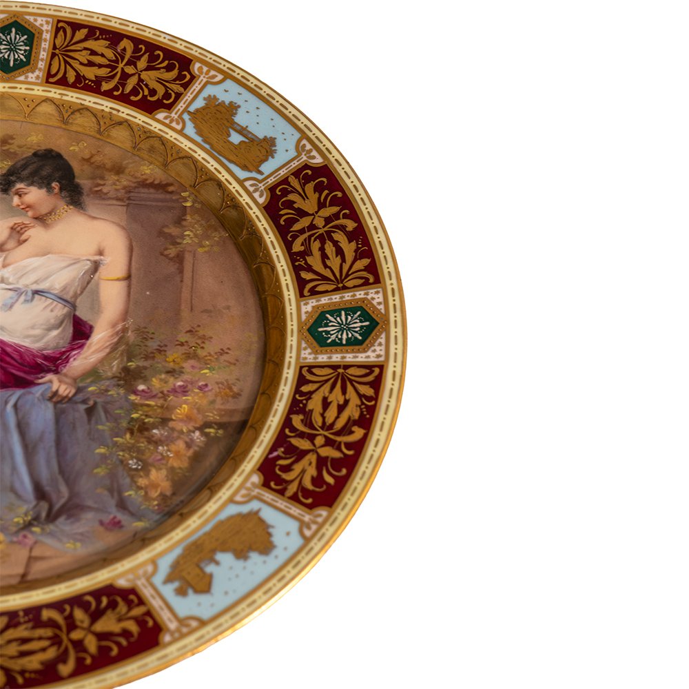 Assiette en porcelaine peinte-photo-5