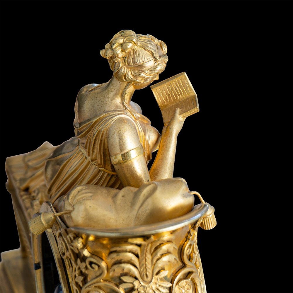 Table Clock Depicting “the Reader”-photo-3