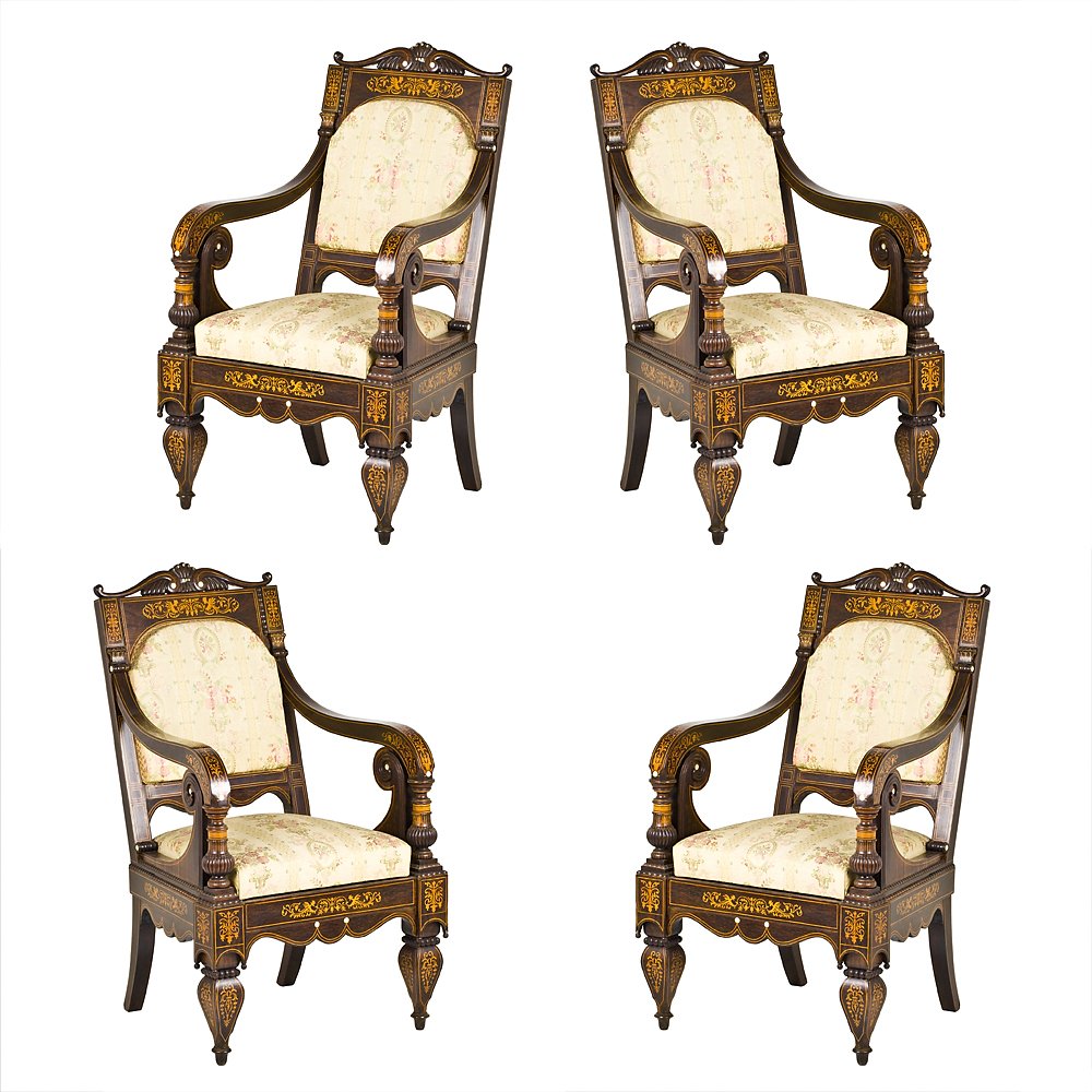 Ensemble de quatre fauteuils