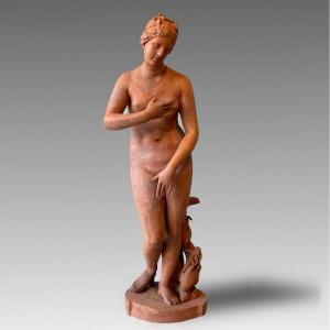 19th Century Sculpture Reproducing The Famous Venus De Medici