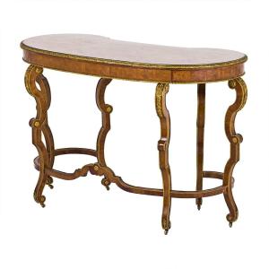 Bureau en forme de haricot