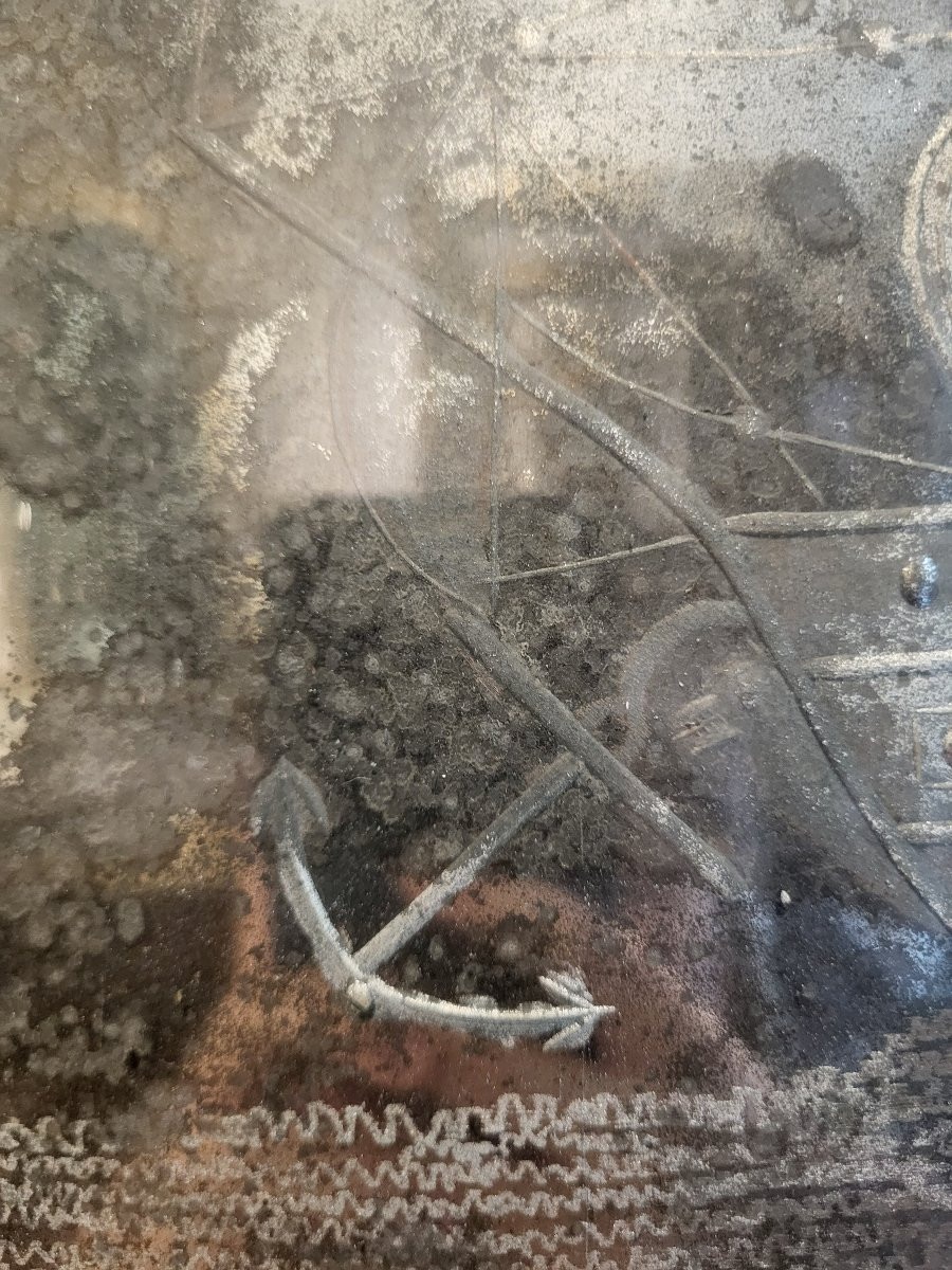 Petit miroir sculpté et doré à motifs de rocaille, Naples, milieu du XVIIIe siècle. -photo-3