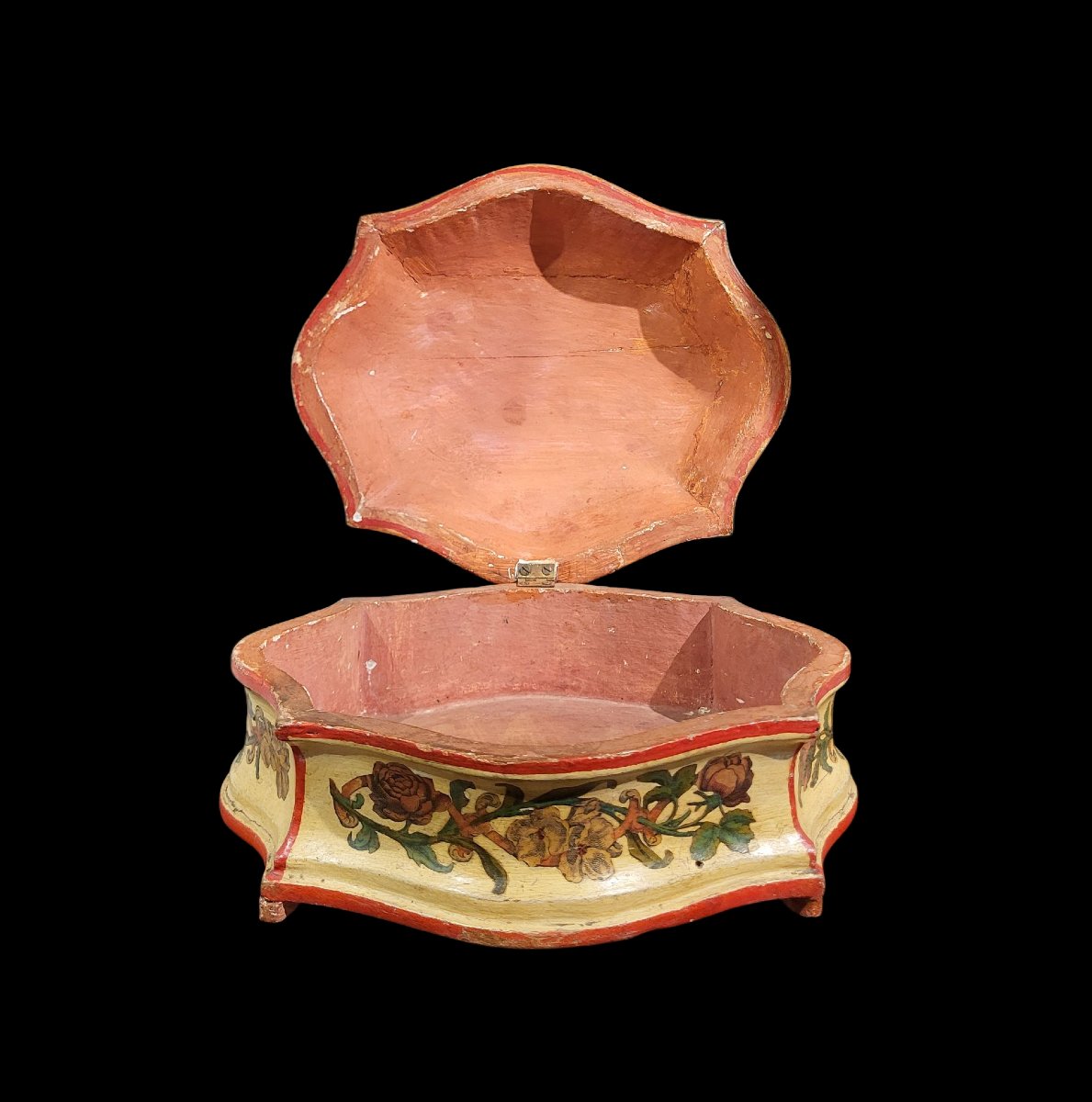 Antique Shaped And Lacquered Chest, Piedmont, Mid-18th Century-photo-4