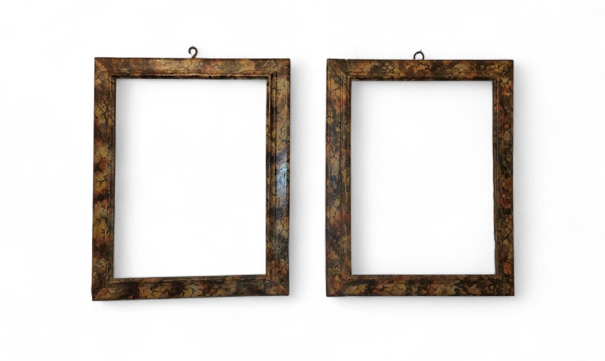 Paire de cadres laqués. Marche, dernier quart du XVIIe siècle. 
