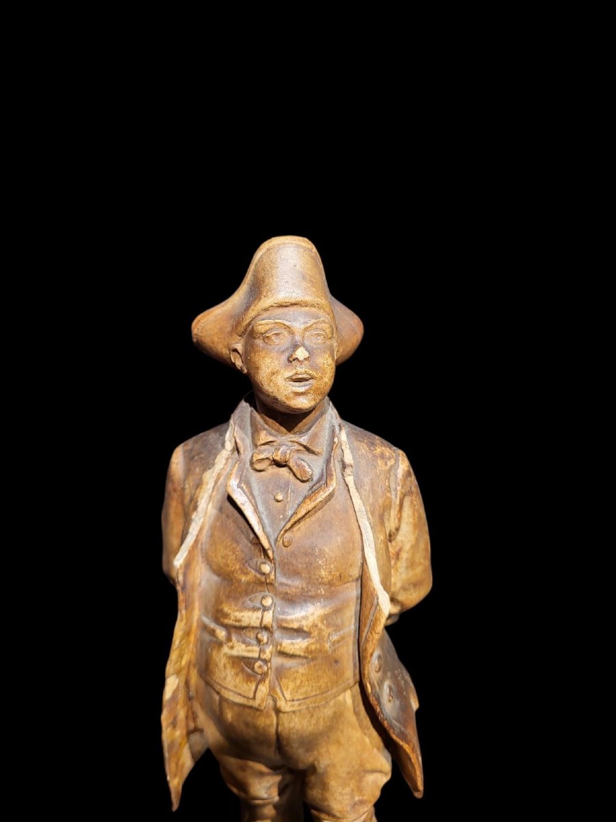 Statuette en terre cuite représentant Gianduia, Piémont, première moitié du XIXe siècle. -photo-2