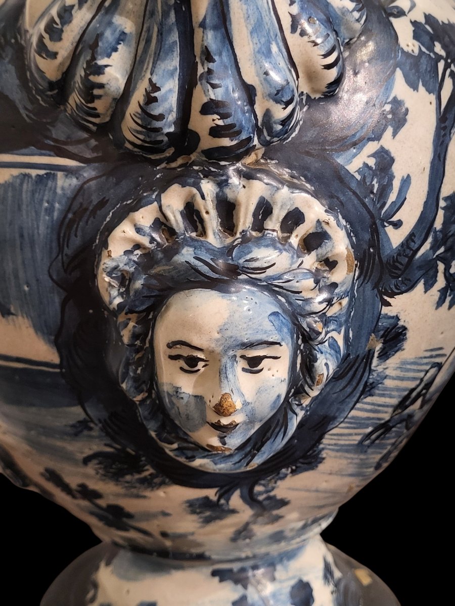 Savona Majolica Vase, Mid-17th Century.-photo-3