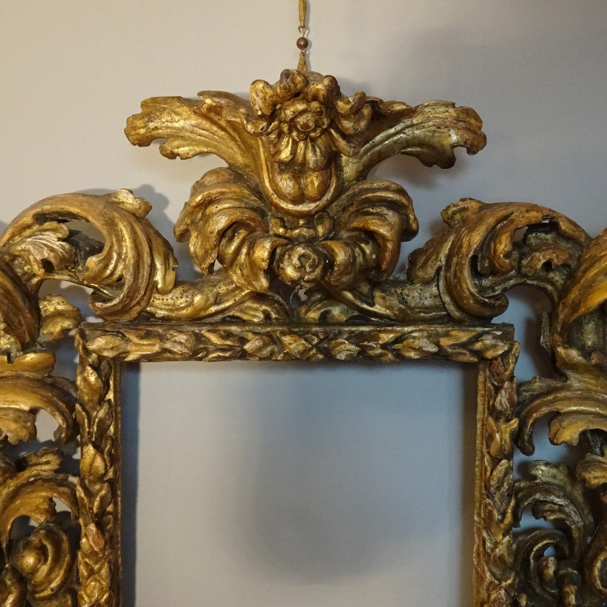 Cadre Émilien En Bois Sculpté Et Doré XVIIe Siècle-photo-2