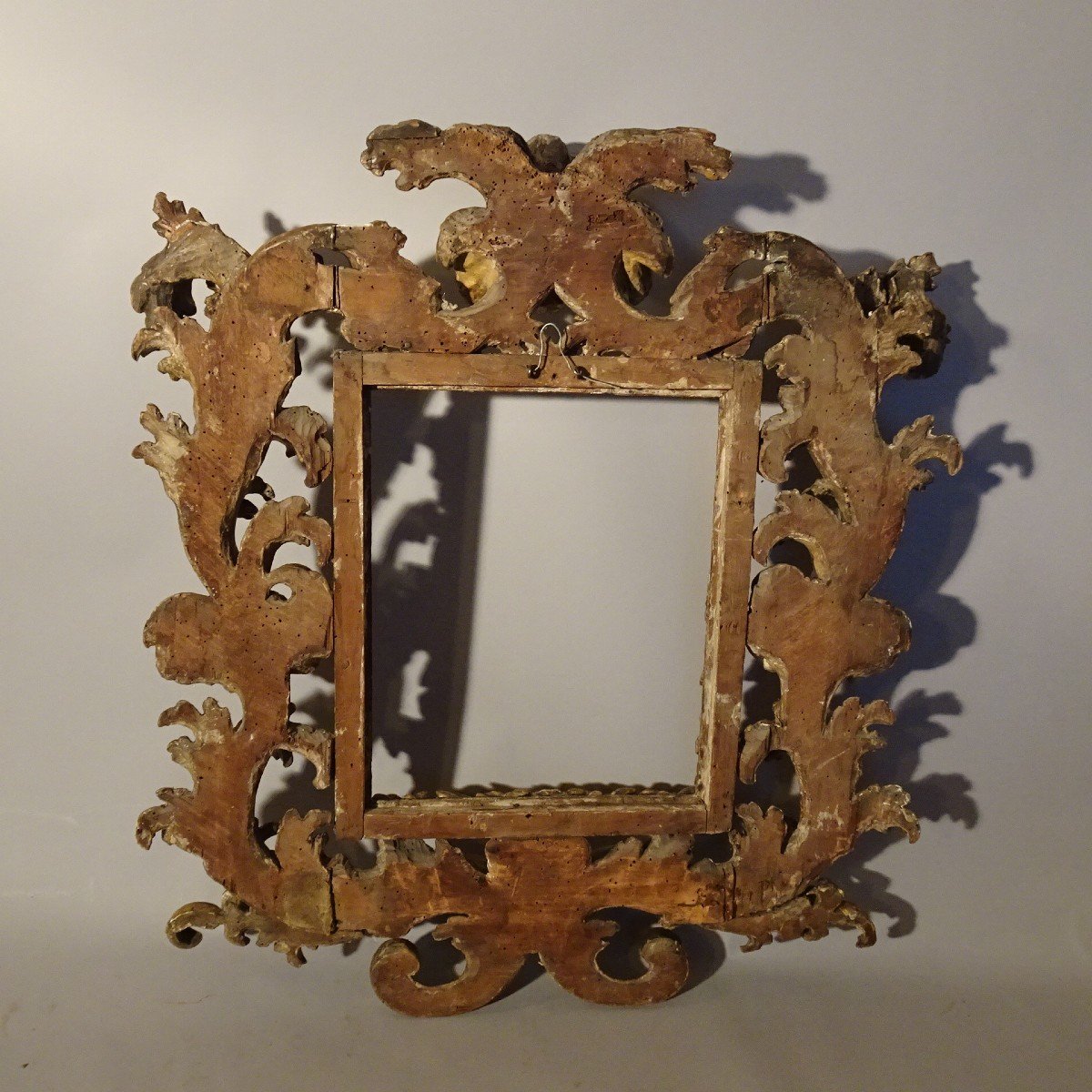 Cadre Émilien En Bois Sculpté Et Doré XVIIe Siècle-photo-2