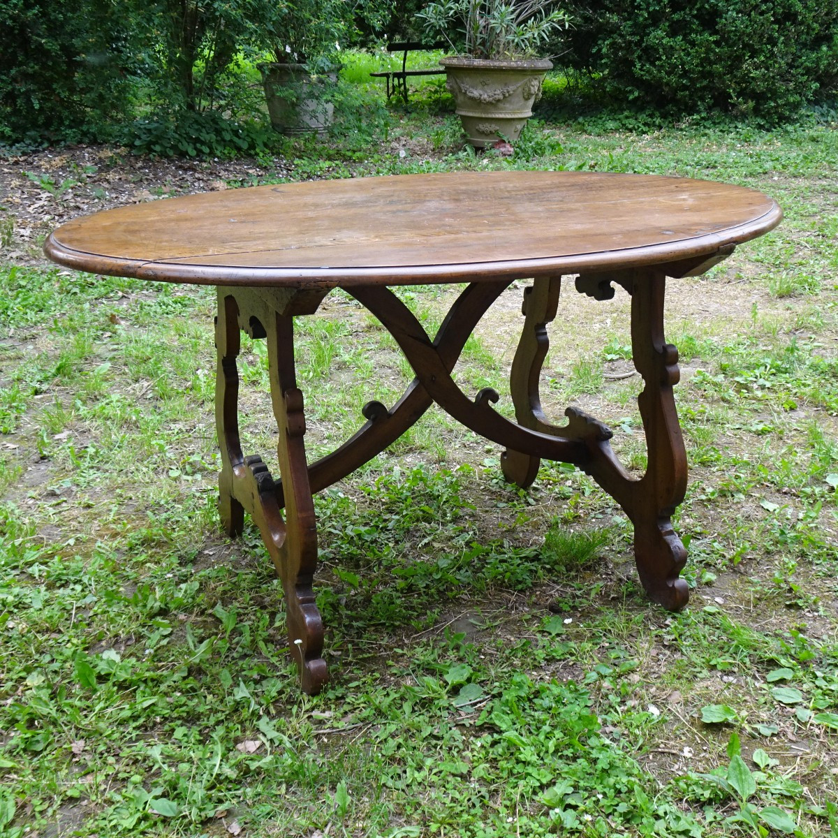 Table ovale en forme de lyre, fin du XVIIe siècle-photo-1