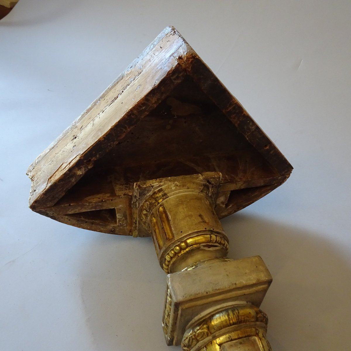 Louis XVI-style Corner Console Table In Lacquered And Gilded Wood -photo-2