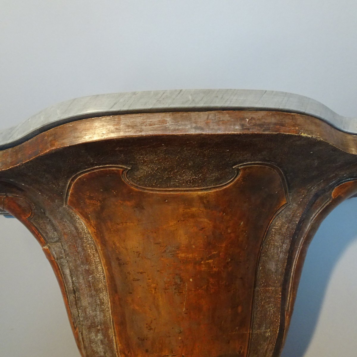 Luigi XV Teardrop-shaped Console Table In Silver-finished Wood -photo-1