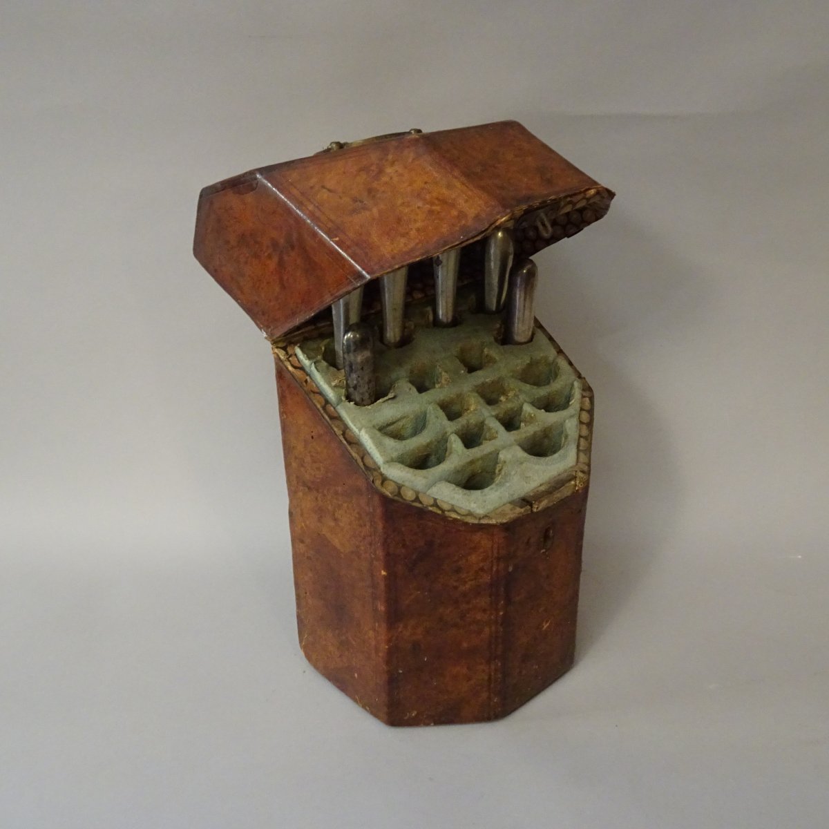 18th-century Leather Cutlery Case-photo-1