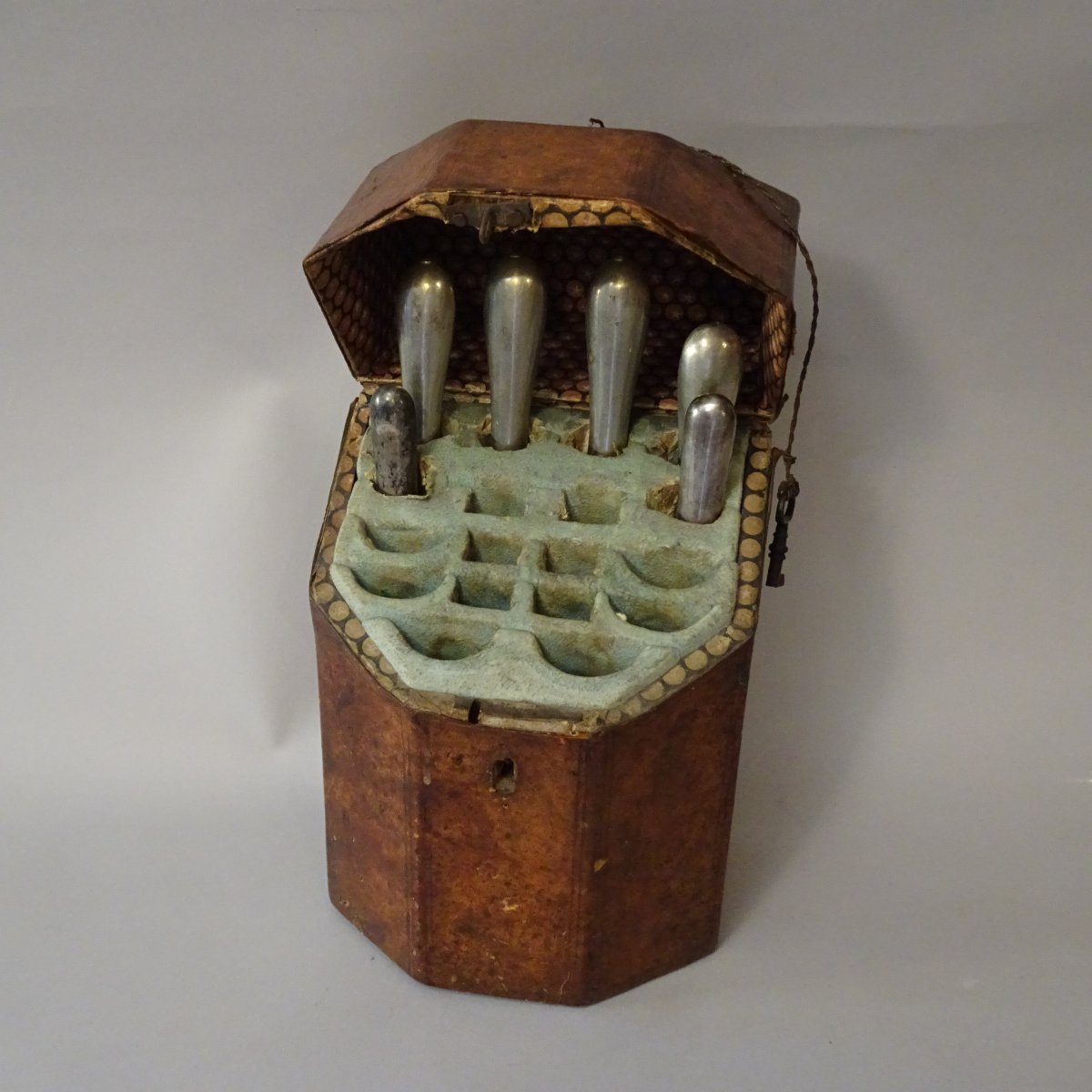 18th-century Leather Cutlery Case-photo-4