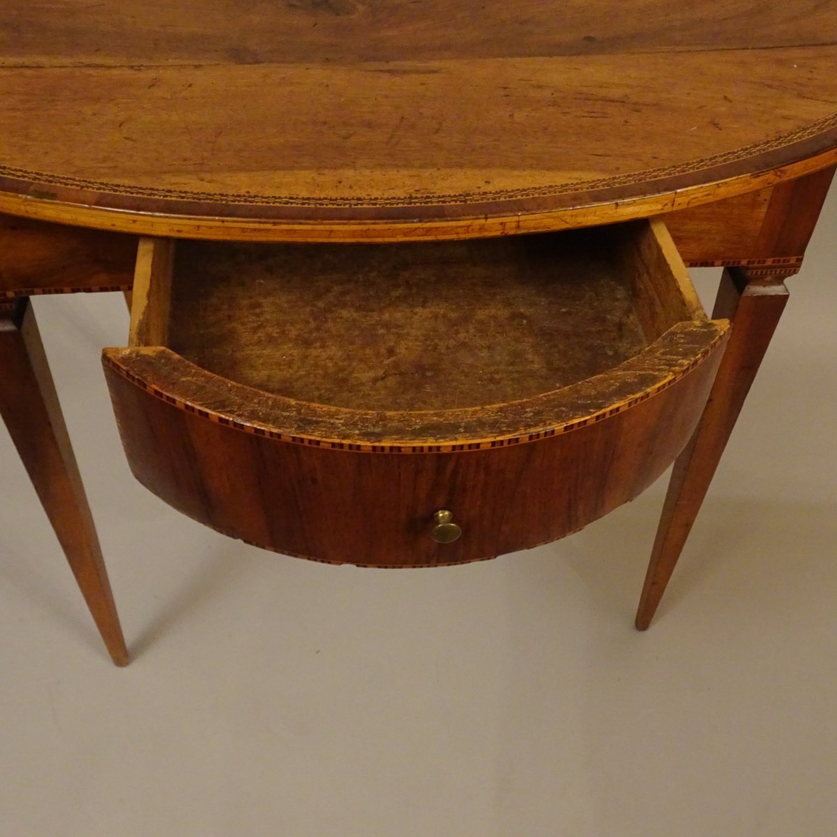 Table ovale Louis XVI de Toscane, XVIIIe siècle-photo-4
