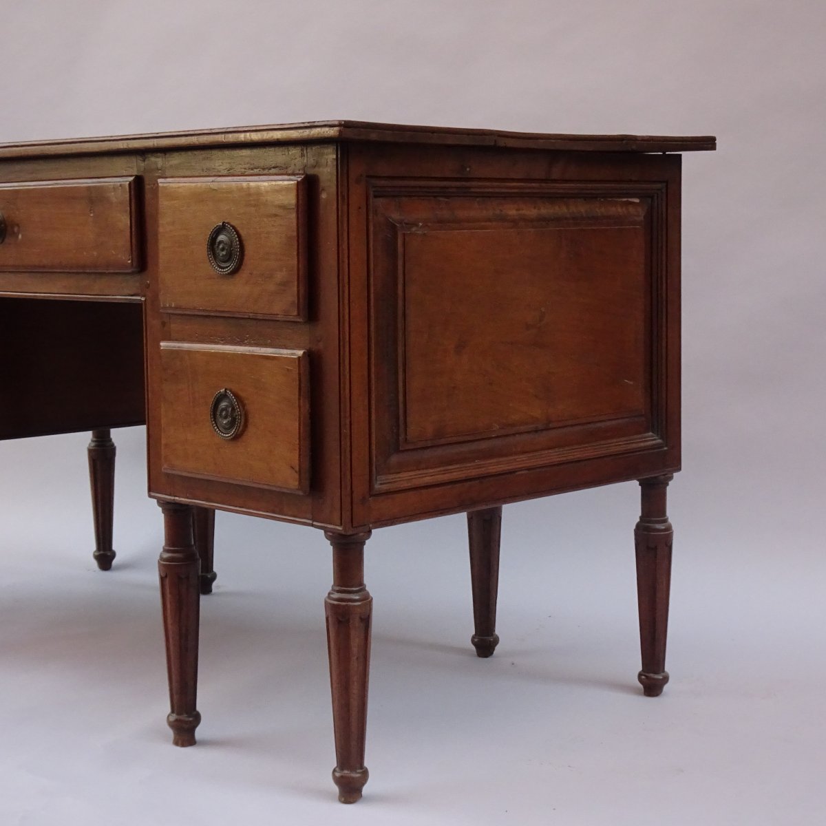 Bureau central en noyer Louis XVI-photo-7