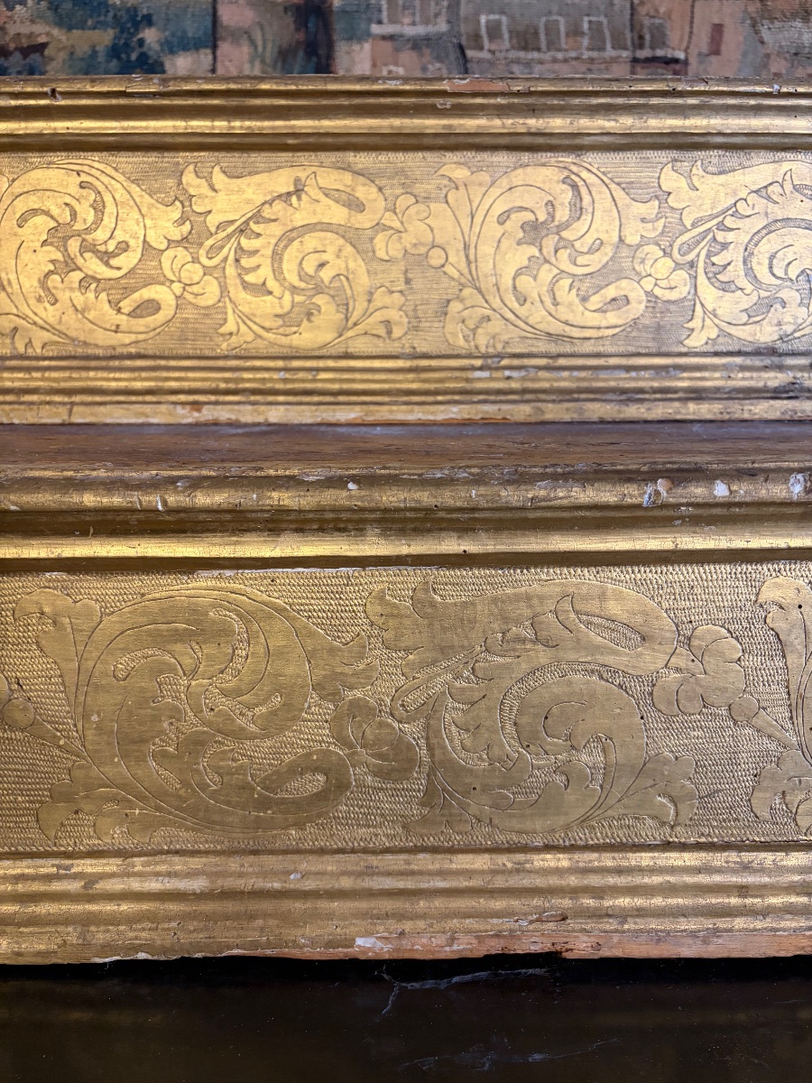 Degrés d'autel en bois doré, Marche, XVIIe siècle.-photo-4