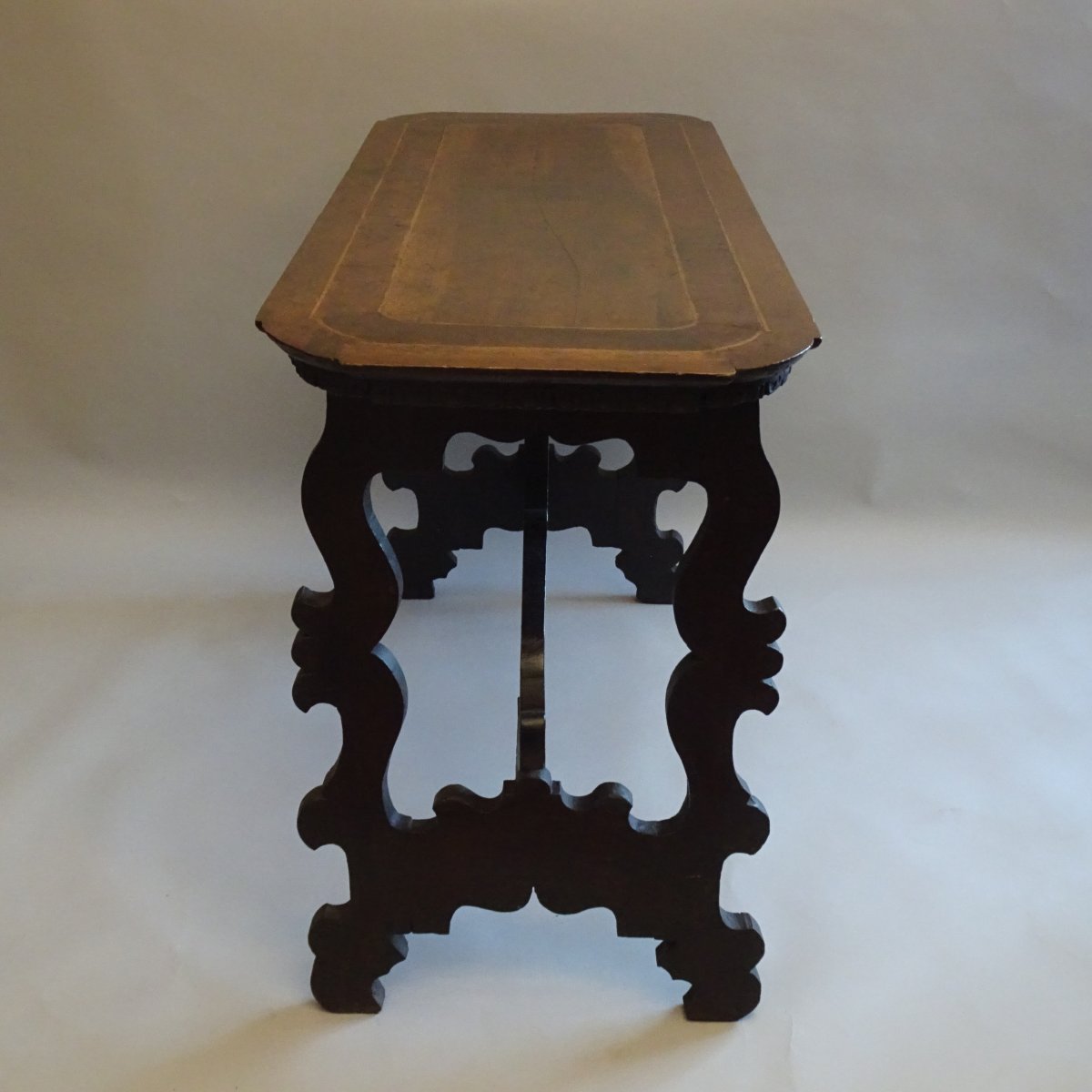 Lombardy-style Lyre-shaped Coffee Table, Late 17th Century-photo-3