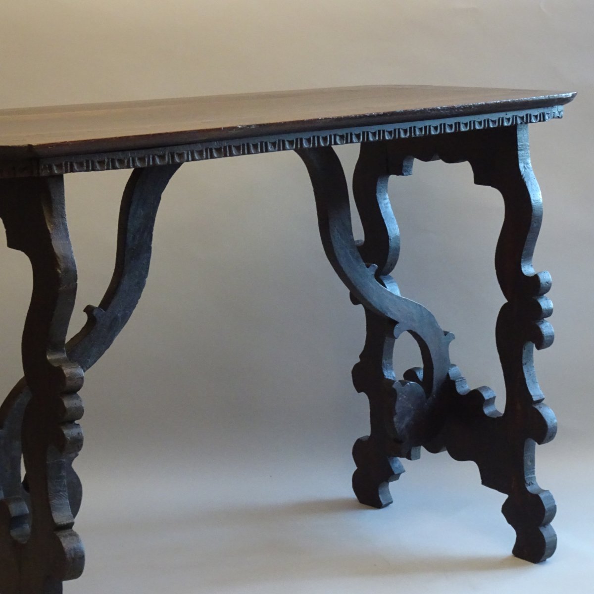 Lombardy-style Lyre-shaped Coffee Table, Late 17th Century-photo-8