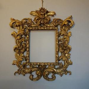 Cadre Émilien En Bois Sculpté Et Doré XVIIe Siècle