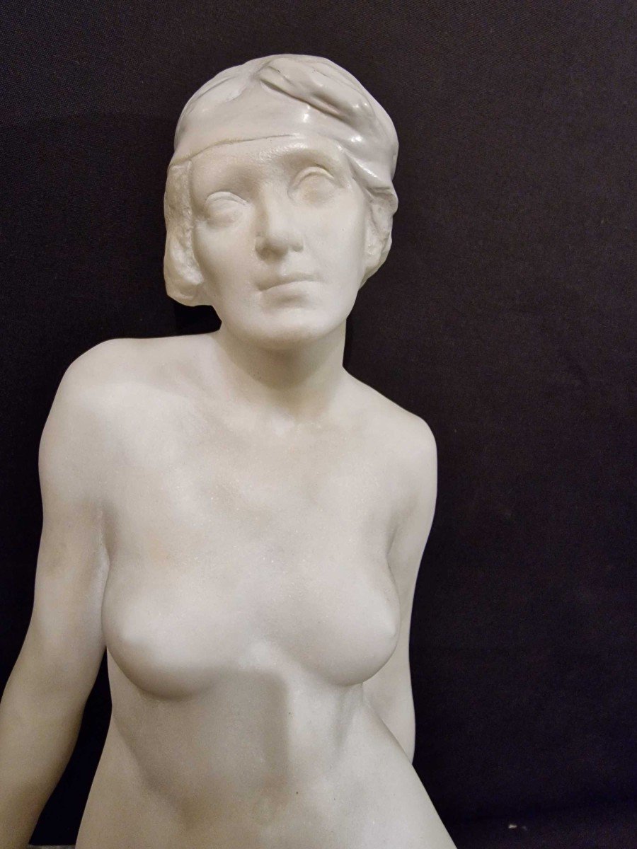 Seated Woman, 20th Century Sculpture-photo-1