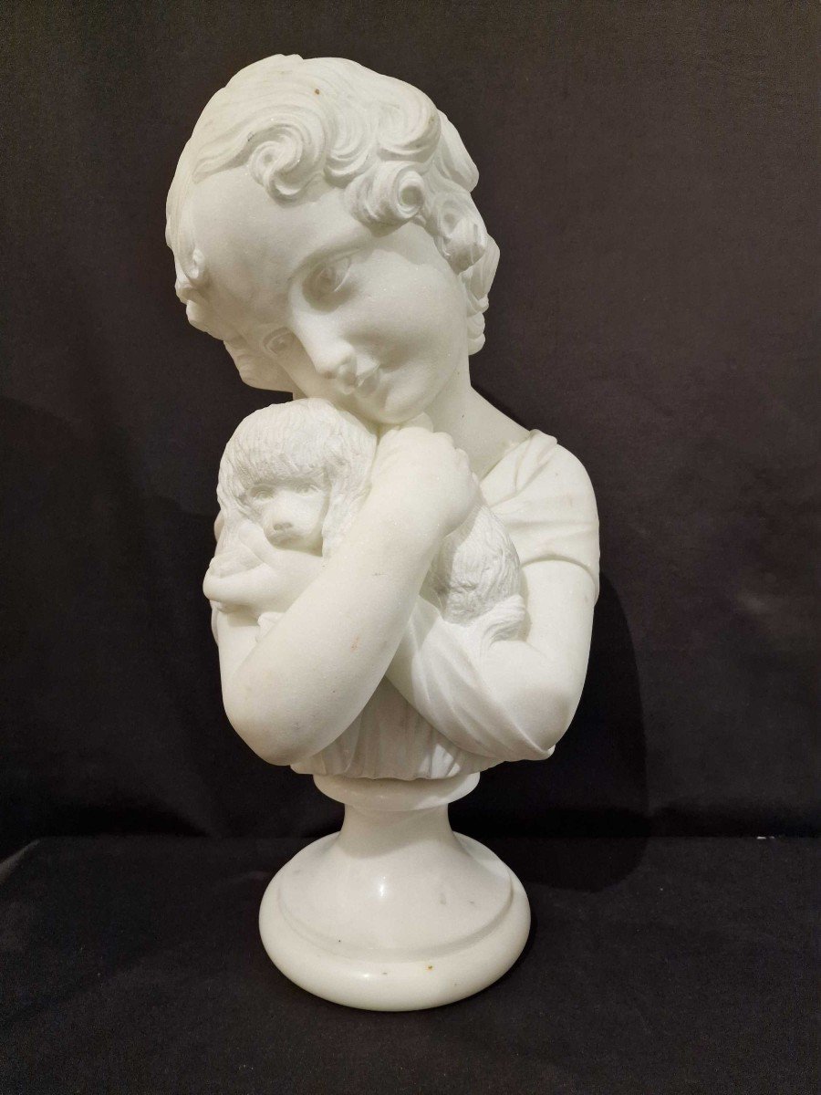 La Jeune Fille Et Son Chien Sculpture En Marbre Du XIXe Siècle