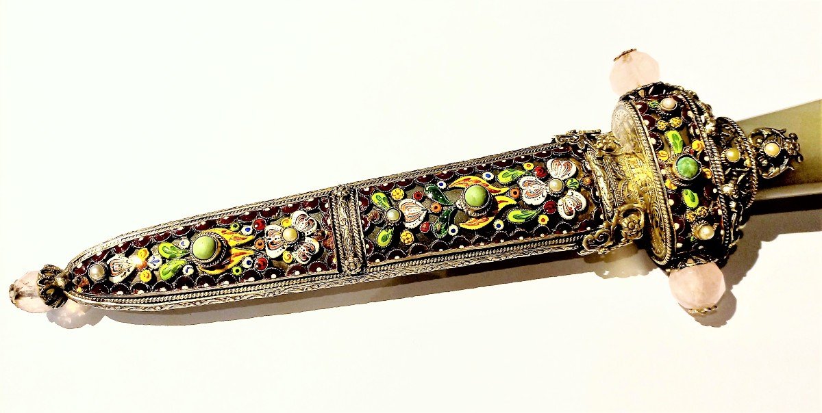 Dague-bijou extraordinarie en argent ciselé et émaux polychromes-photo-3