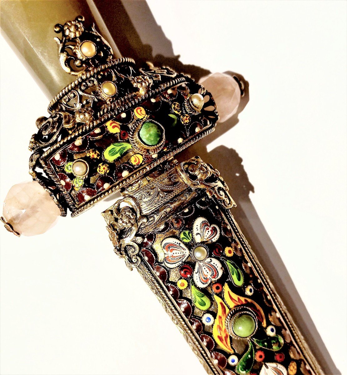 Dague-bijou extraordinarie en argent ciselé et émaux polychromes-photo-4