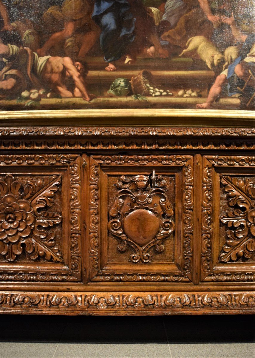 Noble Chest Renaissance In Carved Walnut - Lombardy 17th Century -photo-4