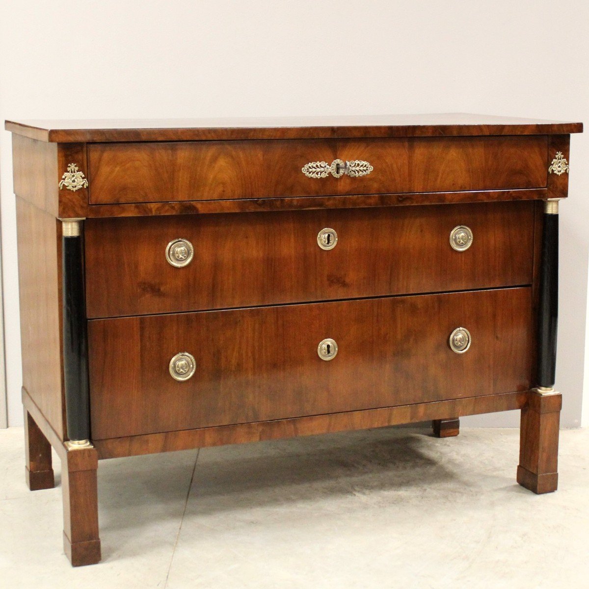 Antique Empire Chest Of Drawers In Walnut - Italy 19th