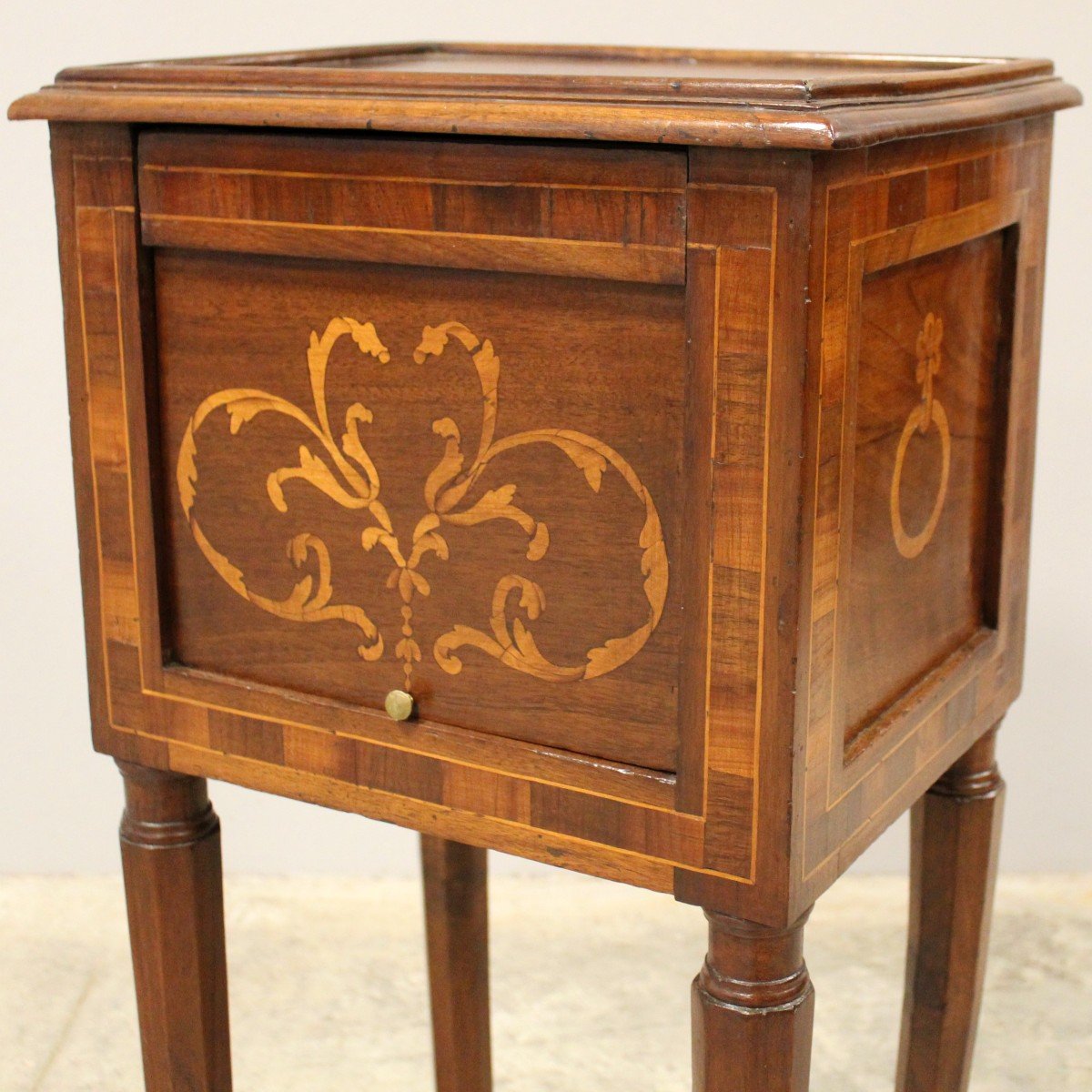 Antique Louis Philippe Bedside Nightstand Table In Walnut And Marquetry - Italy 19th-photo-3