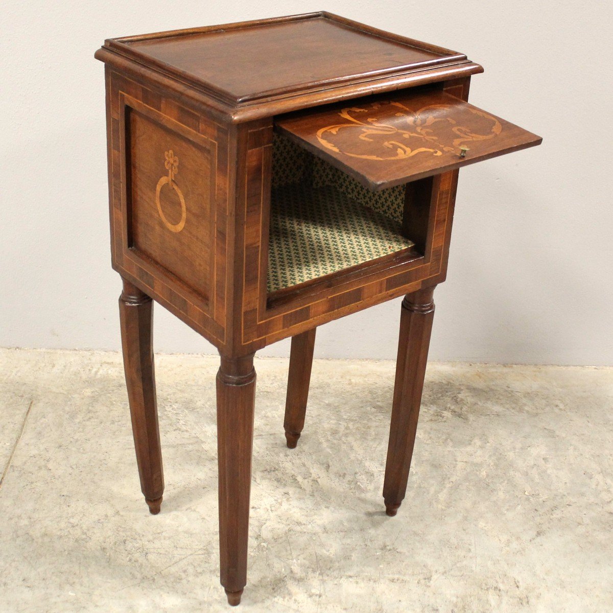 Antique Louis Philippe Bedside Nightstand Table In Walnut And Marquetry - Italy 19th-photo-6