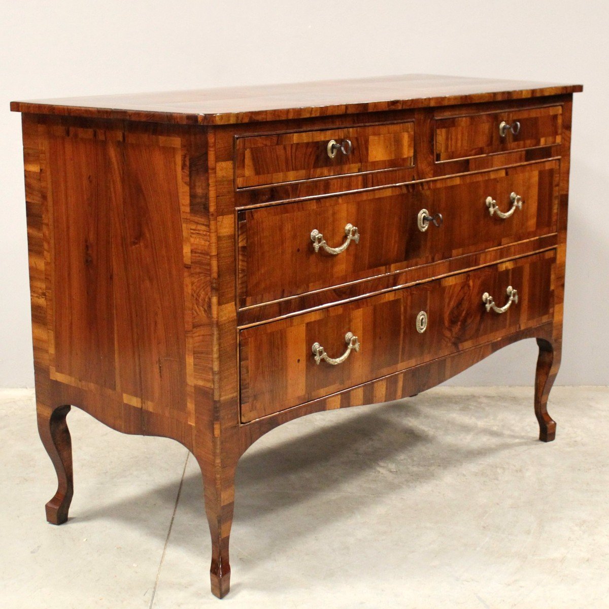Antique Louis XV Chest Of Drawers In Walnut And Marquetry - Italy 18th-photo-2