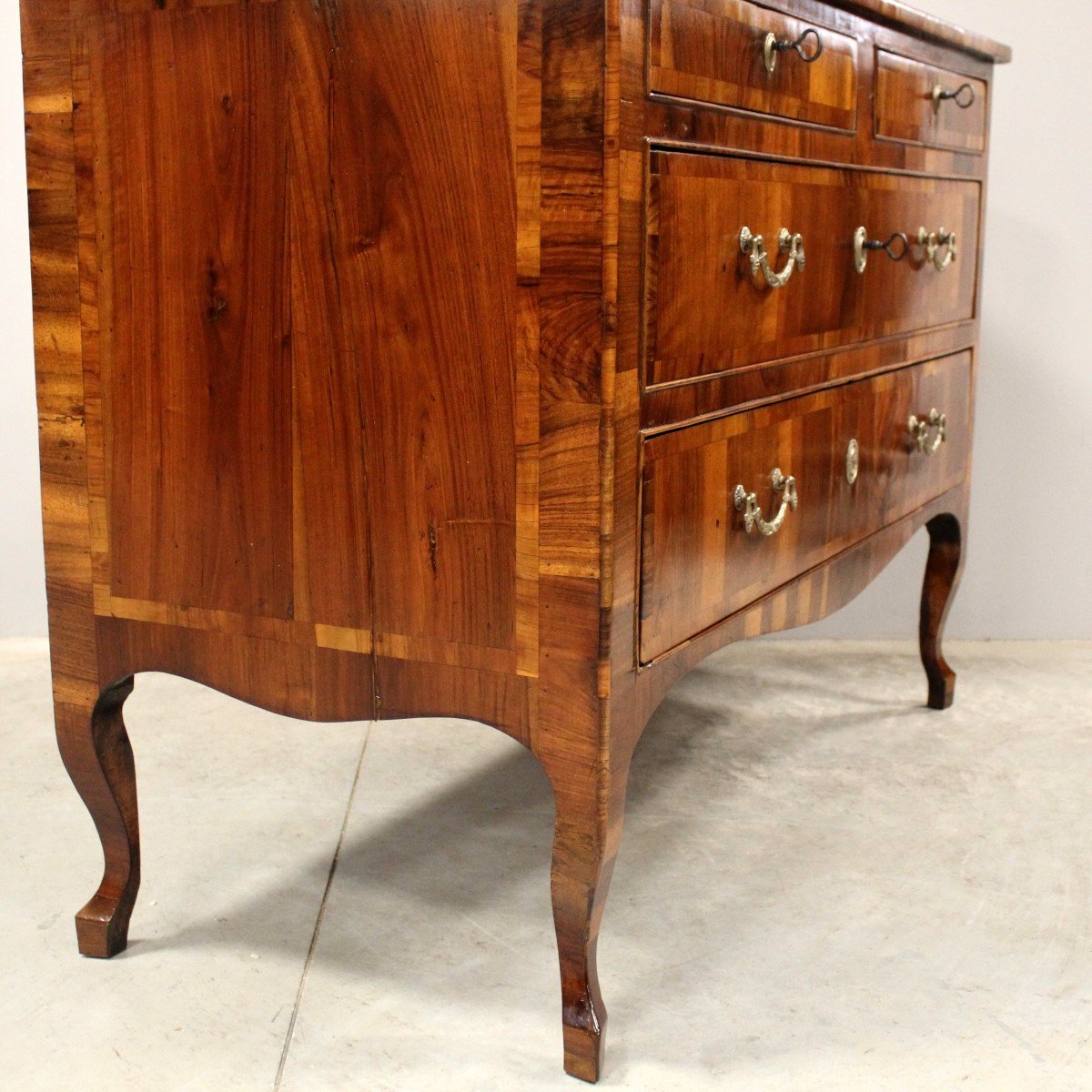 Antique Louis XV Chest Of Drawers In Walnut And Marquetry - Italy 18th-photo-3