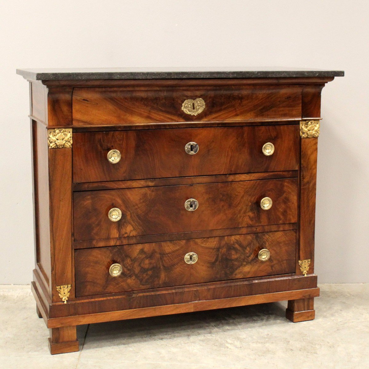 Antique Empire Dresser Chest Of Drawers In Walnut - 19th