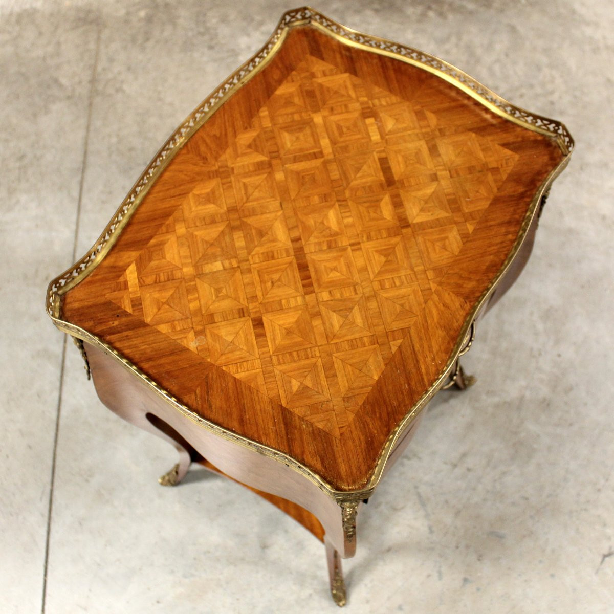 Ancien table de chevet d'époque Napoleon III en marqueterie - 19ème-photo-4