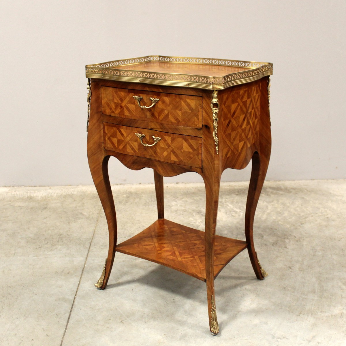 Ancien table de chevet d'époque Napoleon III en marqueterie - 19ème