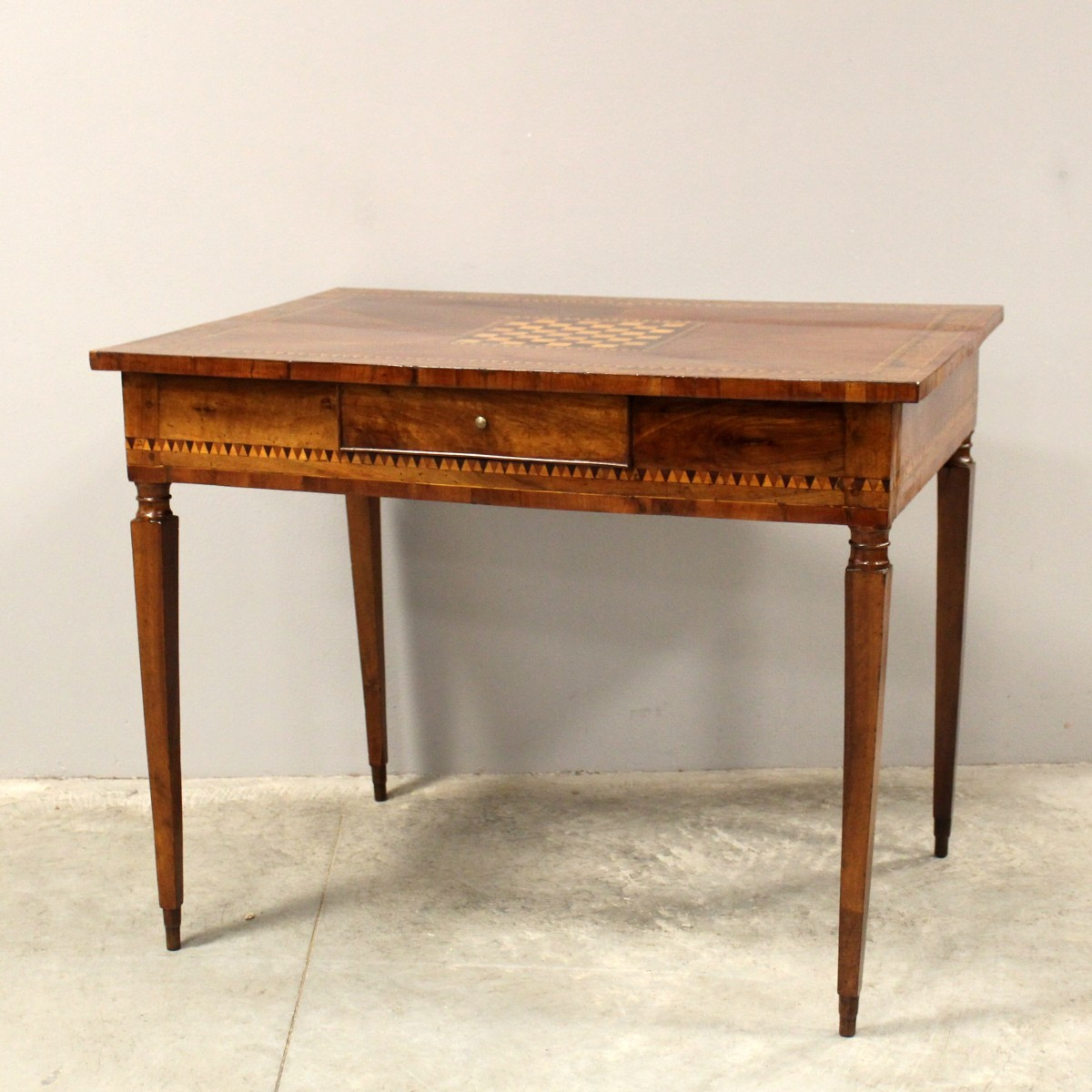 Ancien table à écrire bureau d'époque Louis XVI en noyer et marqueterie - Italie 18ème-photo-2