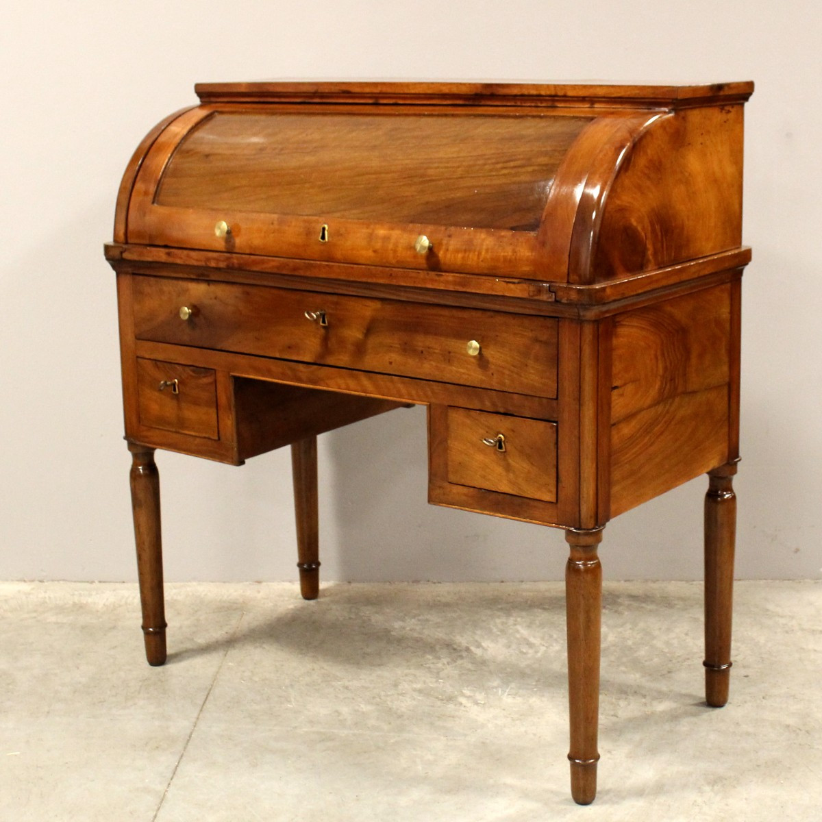Ancien bureau à cylindre table à écrire d'époque Charles X en noyer - Italie 19ème