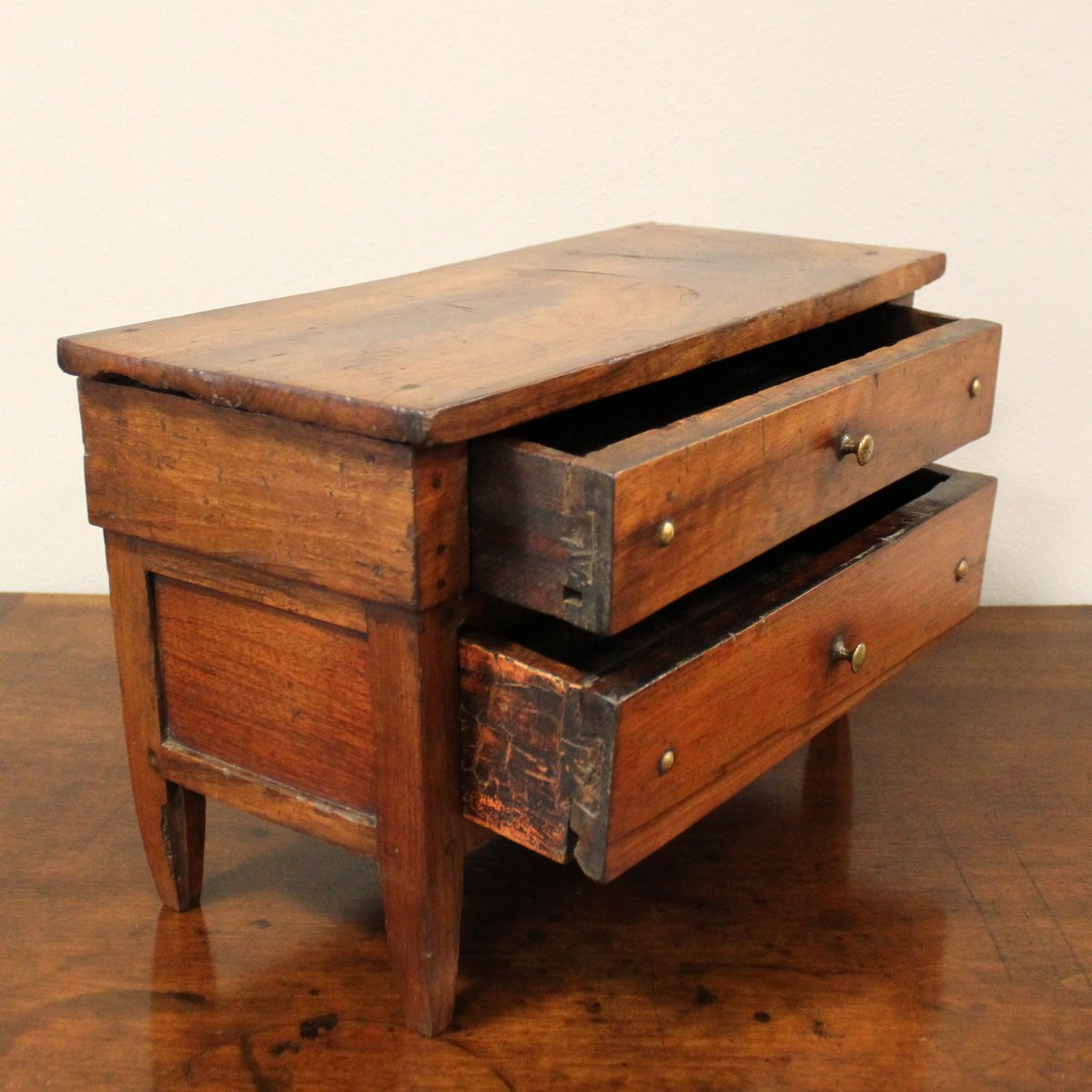 Antique Miniature Of Directoire Chest Of Drawers In Walnut - Italy 18th-photo-3