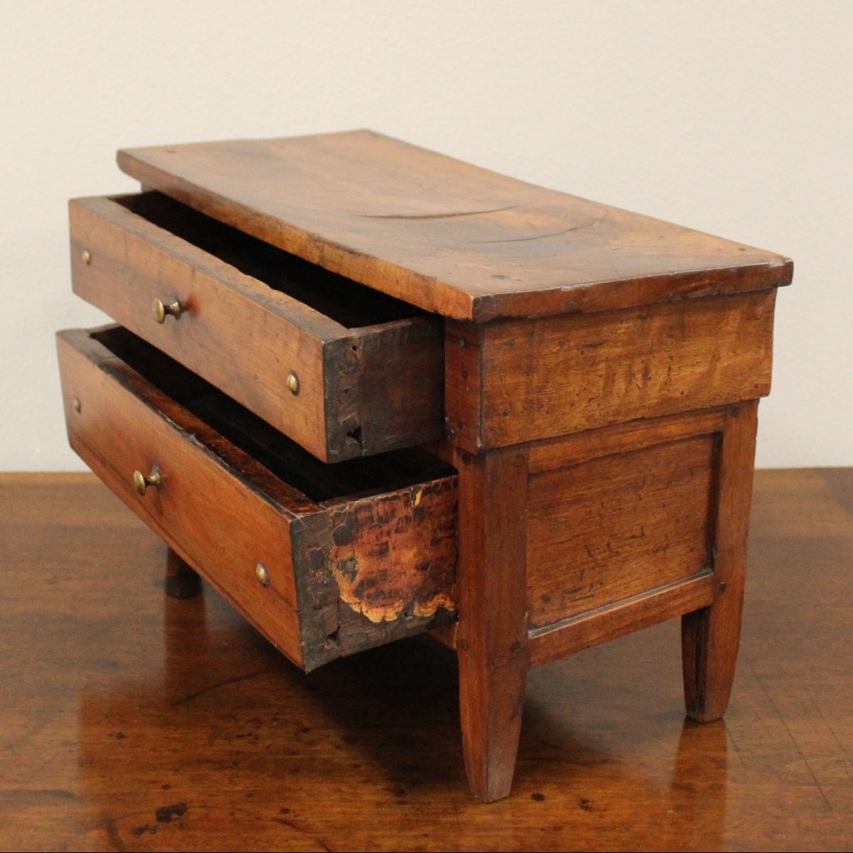 Antique Miniature Of Directoire Chest Of Drawers In Walnut - Italy 18th-photo-4