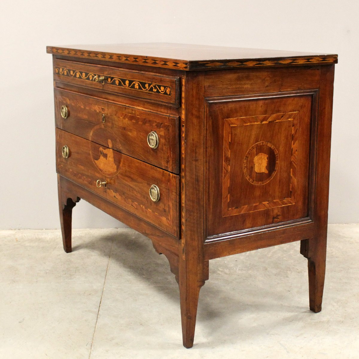 Ancien commode d'époque Louis XVI en noyer et marqueterie - Italie 18ème-photo-2