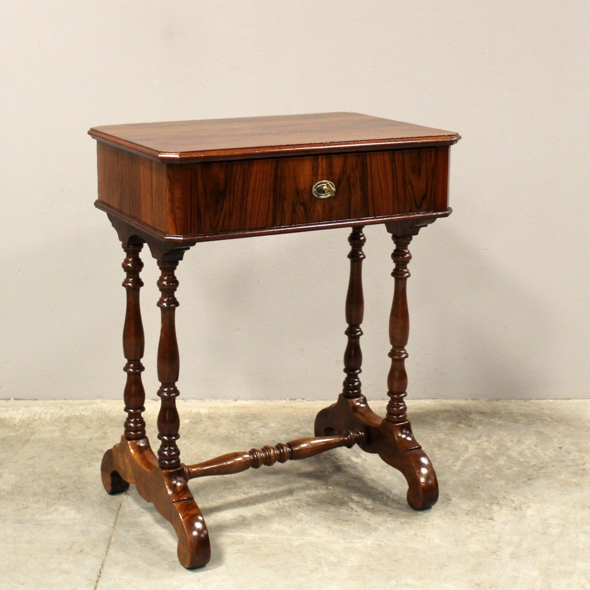 Antique Louis Philippe Small Table In Walnut - 19th-photo-2