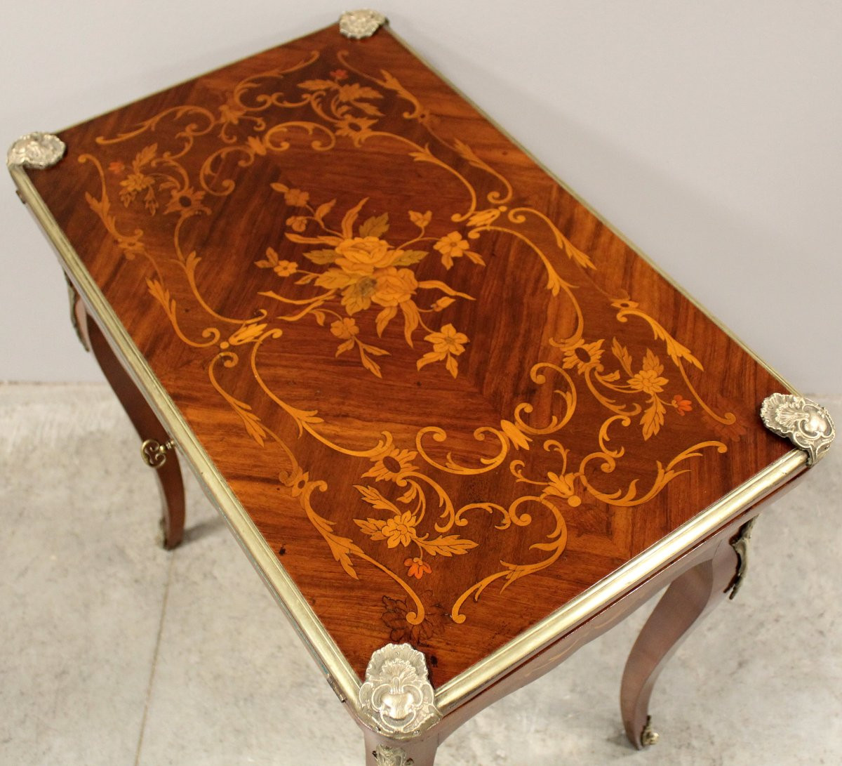Ancien table à jeux à écrire d'époque Napoleon III en marqueterie - 19ème-photo-8